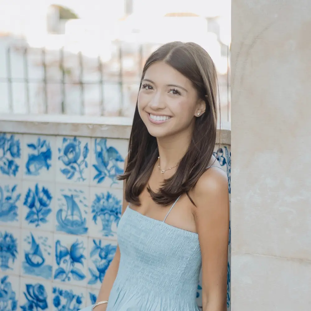 Ava Taraszki, Partner